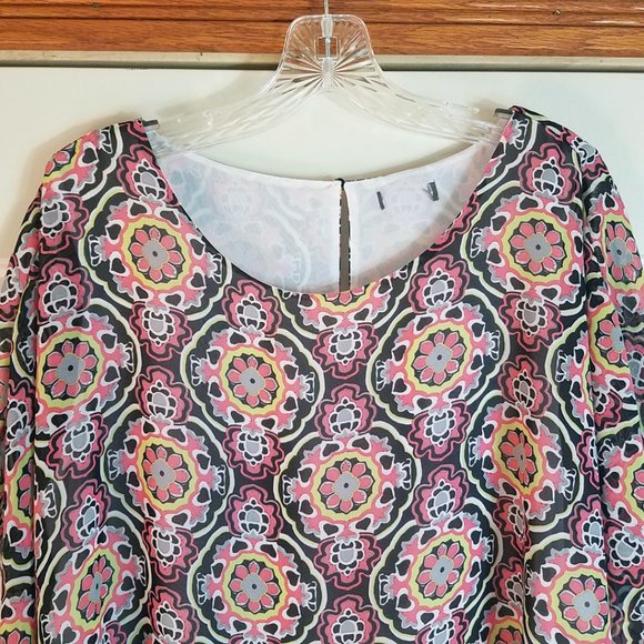 Women's Semi Sheer Flower Power Hearts Surround Top Shirt & Tank Top Set - Picture 2 of 14